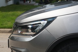2019款宝骏310W