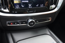 2020款沃尔沃V60