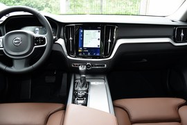 2020款沃尔沃V60