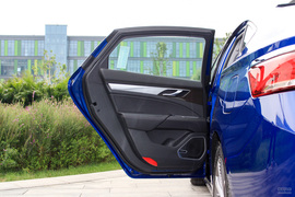 2020款吉利博瑞GE