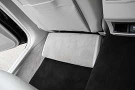 成都新款奔驰E260L试驾评测