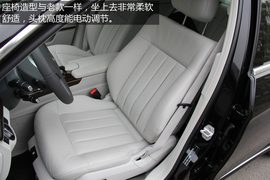 成都新款奔驰E260L试驾评测