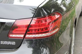 成都新款奔驰E260L试驾评测