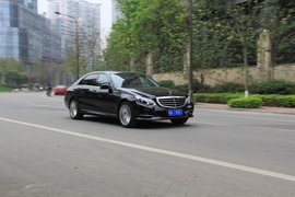 成都新款奔驰E260L试驾评测