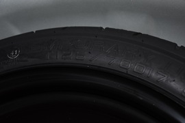 2019款丰田雷凌双擎