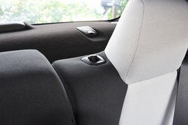 2019款丰田雷凌双擎