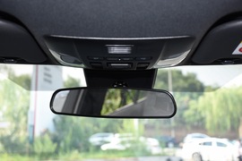 2019款丰田雷凌双擎