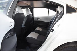 2019款丰田雷凌双擎