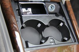 成都新款奔驰E260L试驾评测