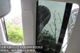 成都新款奔驰E260L试驾评测