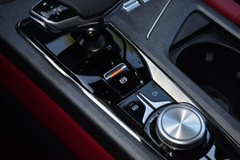 2019款长安CS75