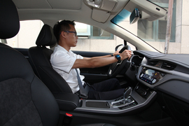 2019款吉利帝豪GS