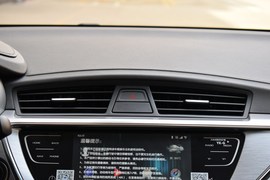 2019款吉利帝豪GS