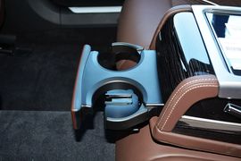 2019款宝马740Li