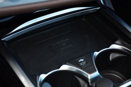 2019款宝马740Li
