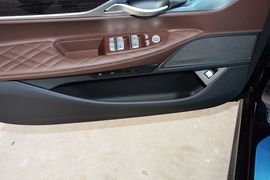 2019款宝马740Li