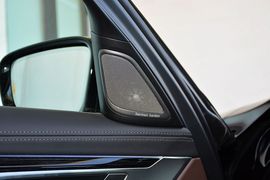 2019款宝马740Li