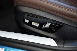 2019款宝马740Li