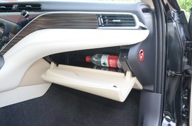 2019款丰田凯美瑞