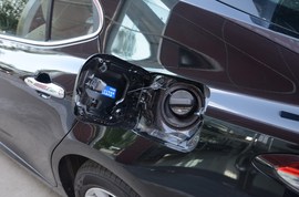 2019款丰田凯美瑞