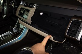 2019款路虎揽胜运动版