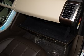 2019款路虎揽胜运动版