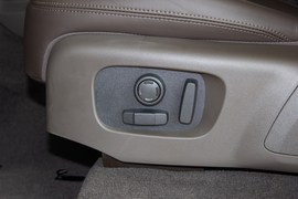 2019款路虎揽胜运动版