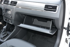 2019款大众桑塔纳