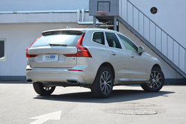 2020款沃尔沃XC60