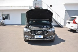 2020款沃尔沃XC60