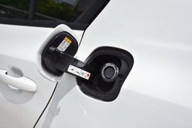 2020款福特福克斯三厢1.5L自动锋跃型