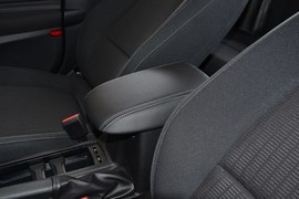 2020款福特福克斯三厢1.5L自动锋跃型