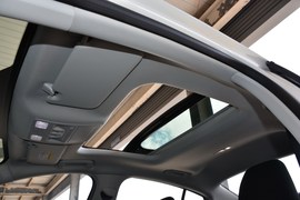 2020款福特福克斯三厢1.5L自动锋跃型