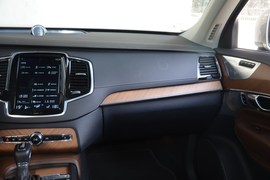 2019款沃尔沃XC90