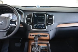 2019款沃尔沃XC90