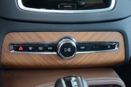 2019款沃尔沃XC90