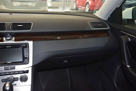 2012款大众迈腾旅行轿车2.0TSI