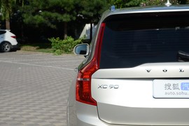 2019款沃尔沃XC90