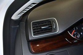 2012款大众迈腾旅行轿车2.0TSI