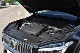 2020款沃尔沃XC90