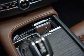 2020款沃尔沃XC90