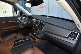2020款沃尔沃XC90