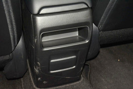 2011款日产骐达1.6L