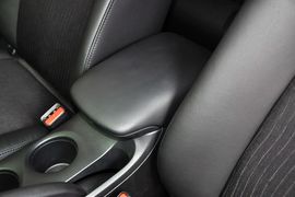 2011款日产骐达1.6L