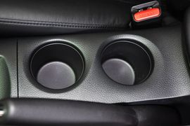 2011款日产骐达1.6L