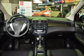 2011款日产骐达1.6L