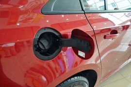 2013款雪佛兰科鲁兹1.6L