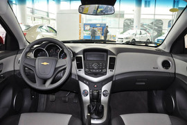 2013款雪佛兰科鲁兹1.6L