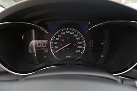 2019款启辰D60