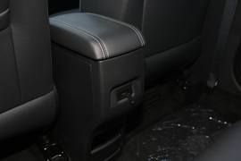 2019款吉利远景X3